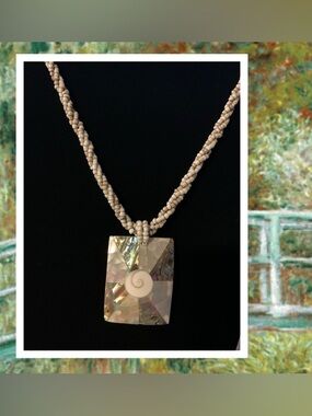 Beaded Shell Necklace w/Mother of Pearl & Abalone Pendant